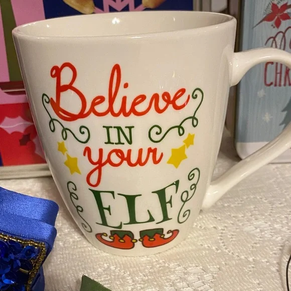 Christmas Themed Gift Set with Mug and Decorations - Picture 10 of 10